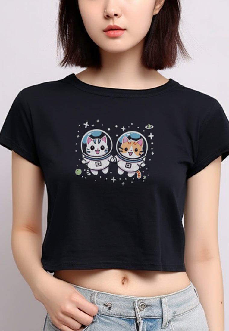 LTF85 Kaos Crop Top Wanita Gambar "kucing anjing astronot" hitam