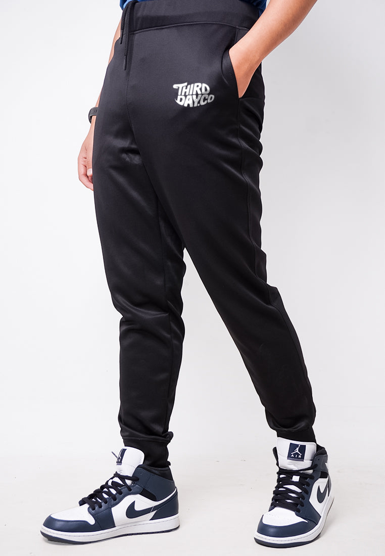 MC042 Celana Jogger Panjang Scuba "thirddayco graffiti" hitam