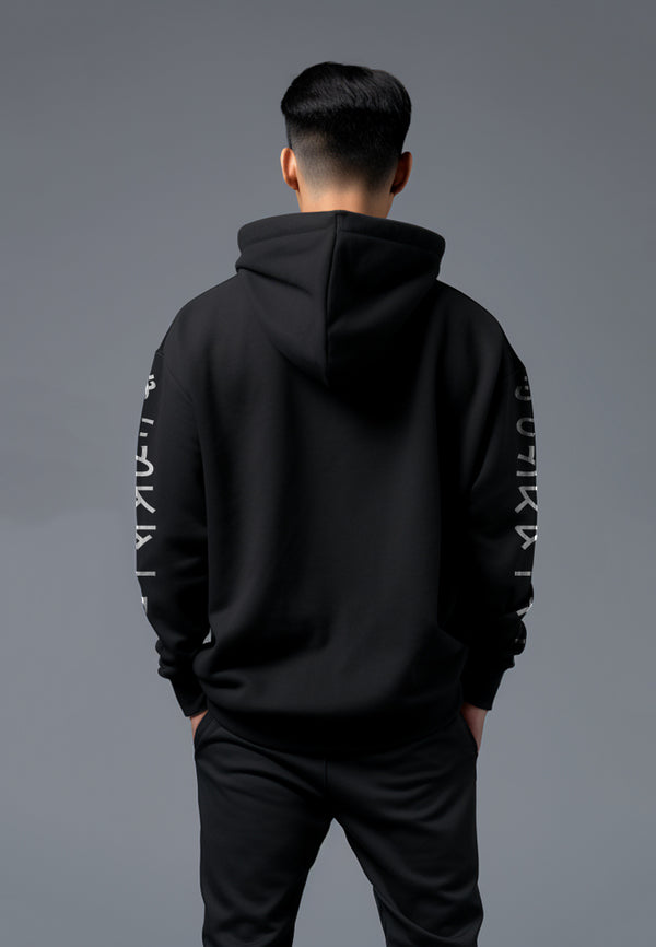 MO106B Hoodies Ktkn Arm Mid Logo Blk Hoodie Hitam