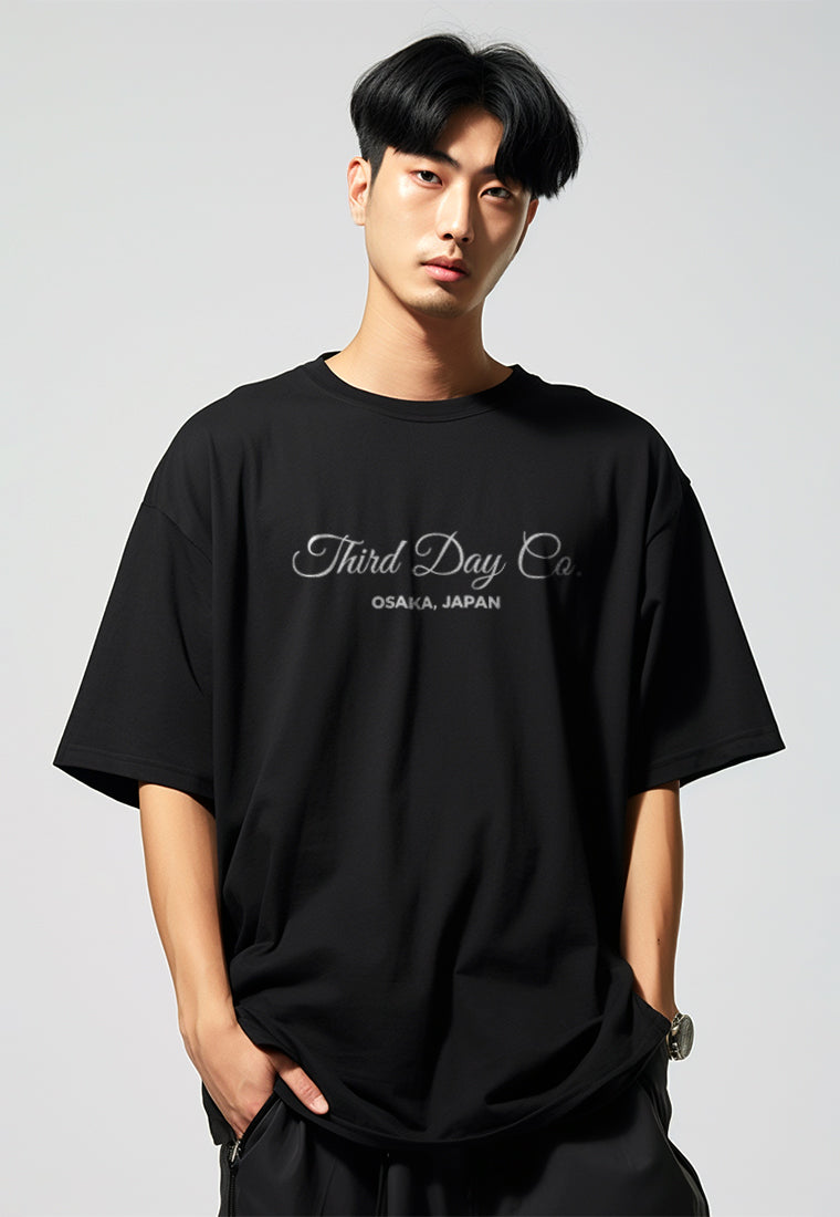 MTQ75 kaos oversize tebal scuba unisex "thirddayco script" hitam