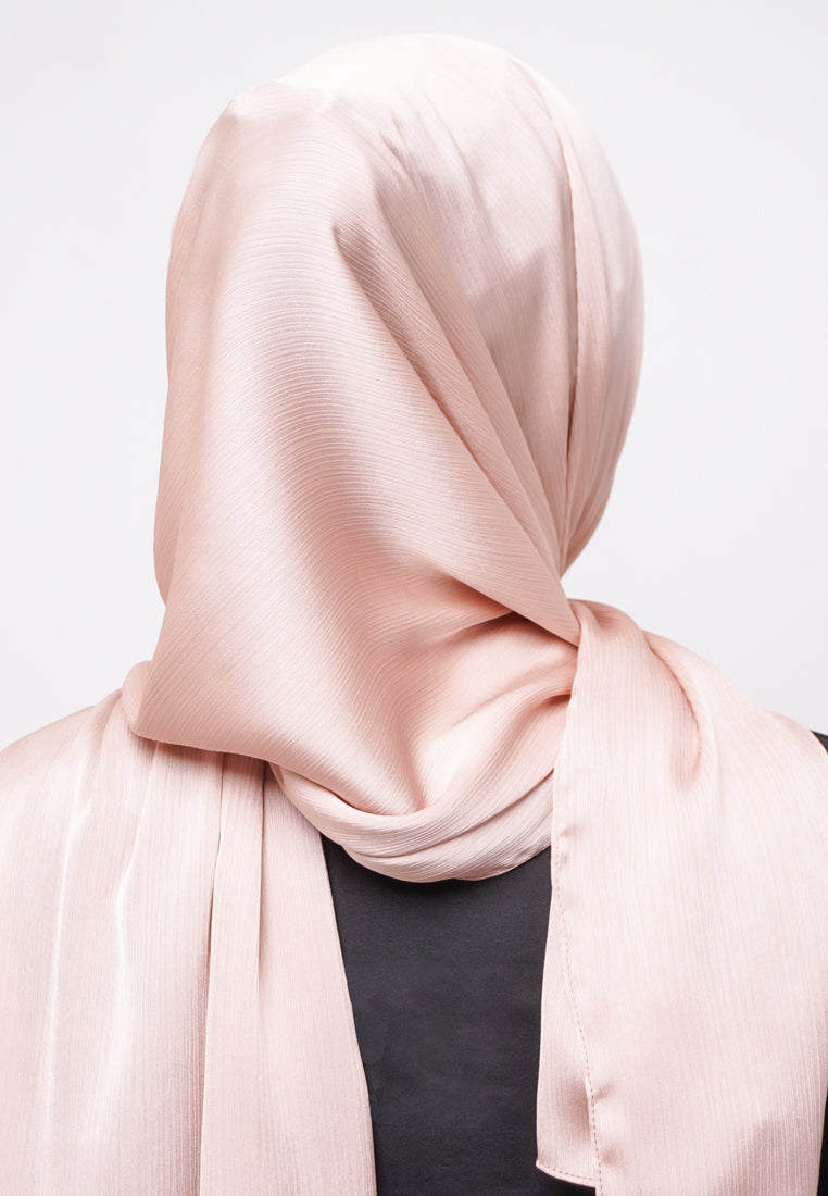 Daw Project DH078 Kerudung Pashmina Pasmina Phasmina Crinkle Satin Silk Premium Shawl Silk Nude