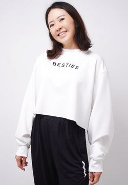 Third Day LTE12 TDLA Besties Dateng Sweater Croptop Oversize Long Sleeve Kaos Casual Wanita Putih