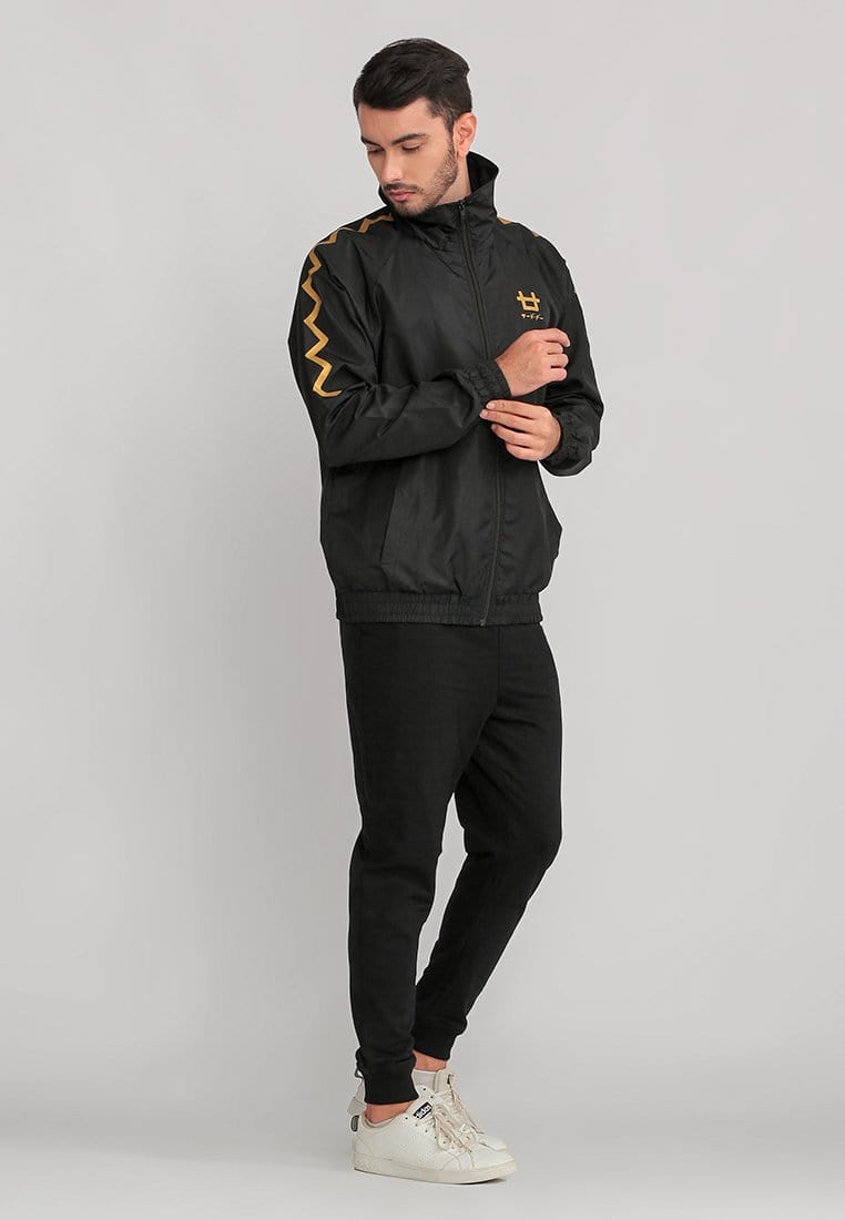 Third Day MOA23 Jaket Sporty Parka Pria Parasit Zigzag Hitam Gold