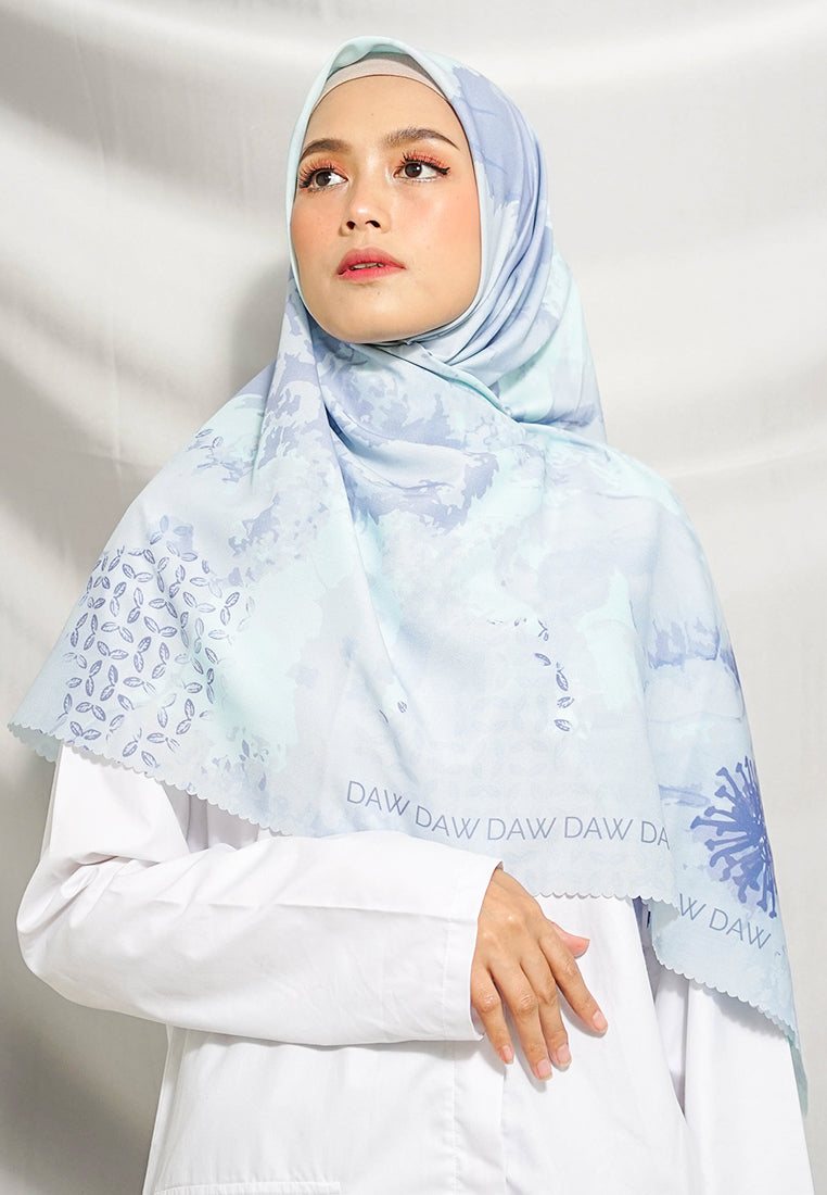 WK008 LP37C kerudung segi empat voal Penelope series bunga dusty pink